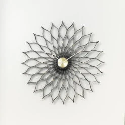 Vitra Horloge Sunflower -Ménagers Décoration Soldes Boutique 1626169 Sunflower Clock black ash master